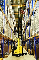 Jak kupować wózki wysokiego składowania?