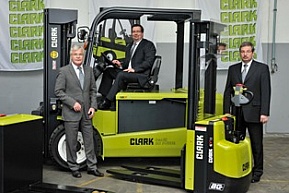 Większe zyski Clark Europe GmbH, w mijającym 2011