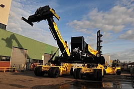 Nowoczesna waga ciężka Hyster’a z niską emisją CO2