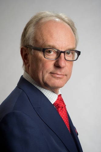 Zatrudnianie na etacie w przetargach publicznych