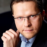 Cursor edukuje z zakresu logistyki e-commerce