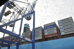 Triple-E rozładowany w DCT Gdańsk