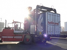 Z Dalekiego Wschodu z Hellmann Worldwide Logistics