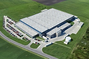 17 600 m² BTSu dla Faurecii