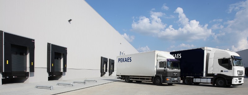 PEKAES SA_terminal_samochód
