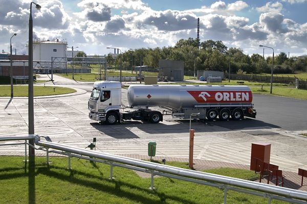 Raport Zintegrowany Grupy ORLEN 2015 w sieci