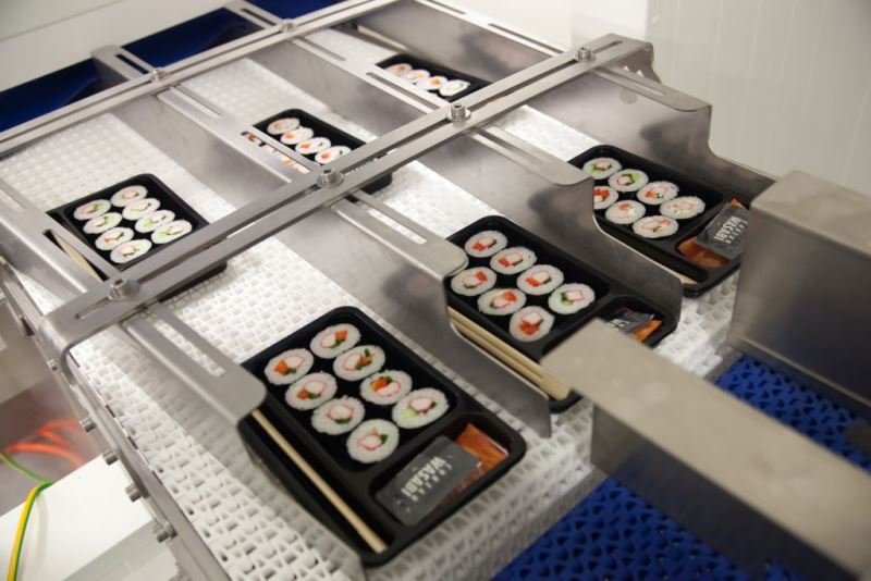 Miliony tacek z sushi