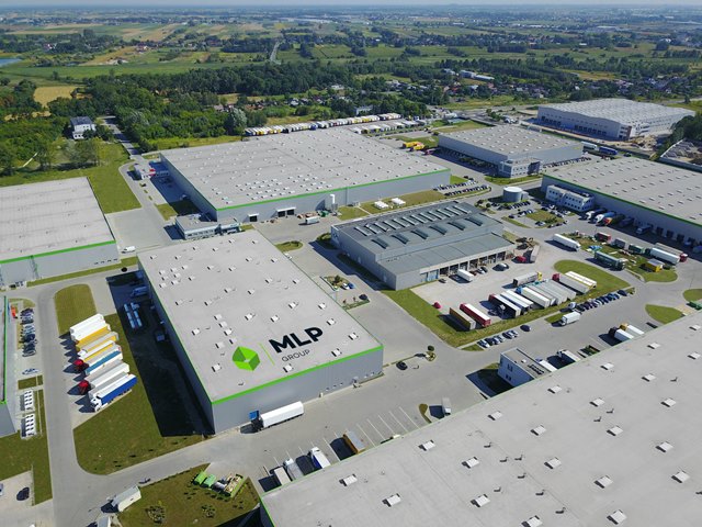 Importer i dystrybutor akcesoriów drogowych 