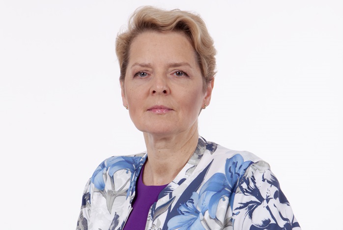 Hanna Milczarek, Dyrektor, Magazyny i Logistyka w dziale Rynki Kapitałowe z BNP Paribas Real Estate Poland