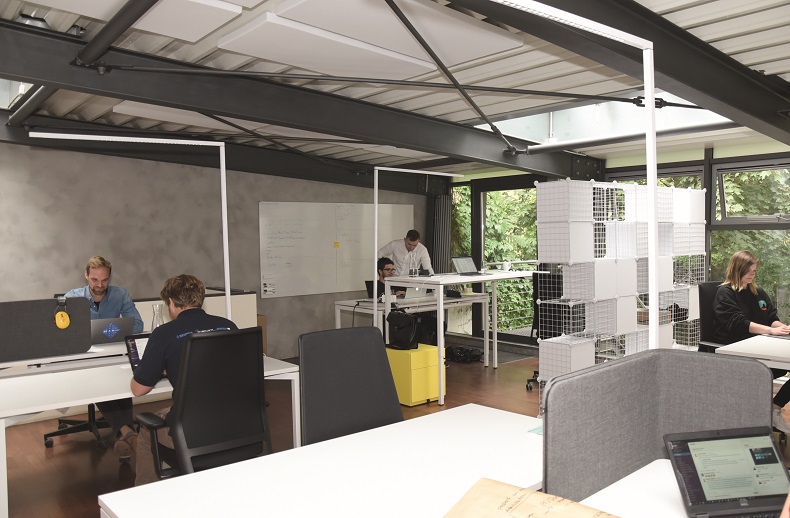 Start-up Sparrow Networks_03