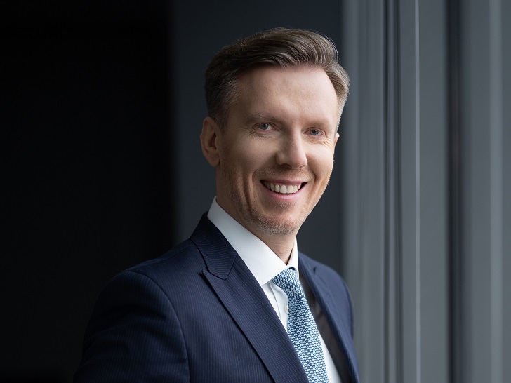 Tomasz Buras_CEO Savills w Polsce