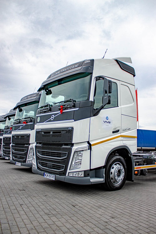 VOLVO FH 13 6x2 500 KM Medium