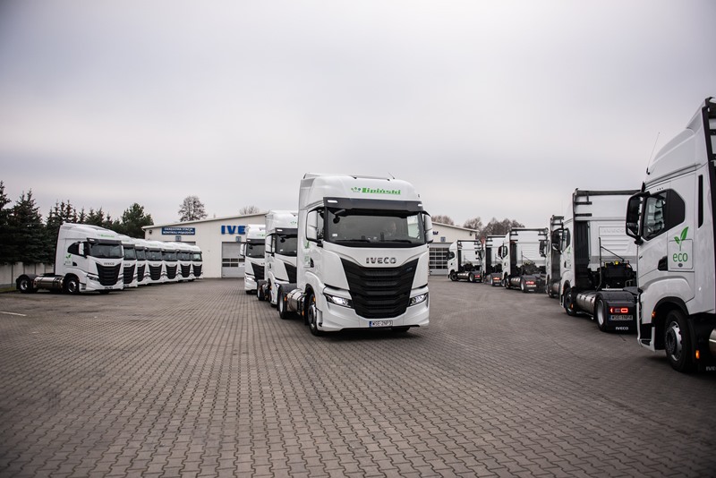 IVECO S-WAY LNG dla Lipinski TRANSPORT (8)