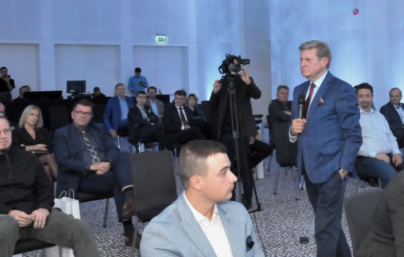 prof Leszek Balcerowicz, wśród uczestników spotkania