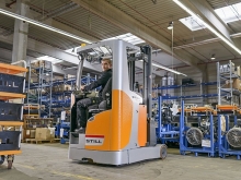 Wózek wysokiego składowania STILL FM-X 25